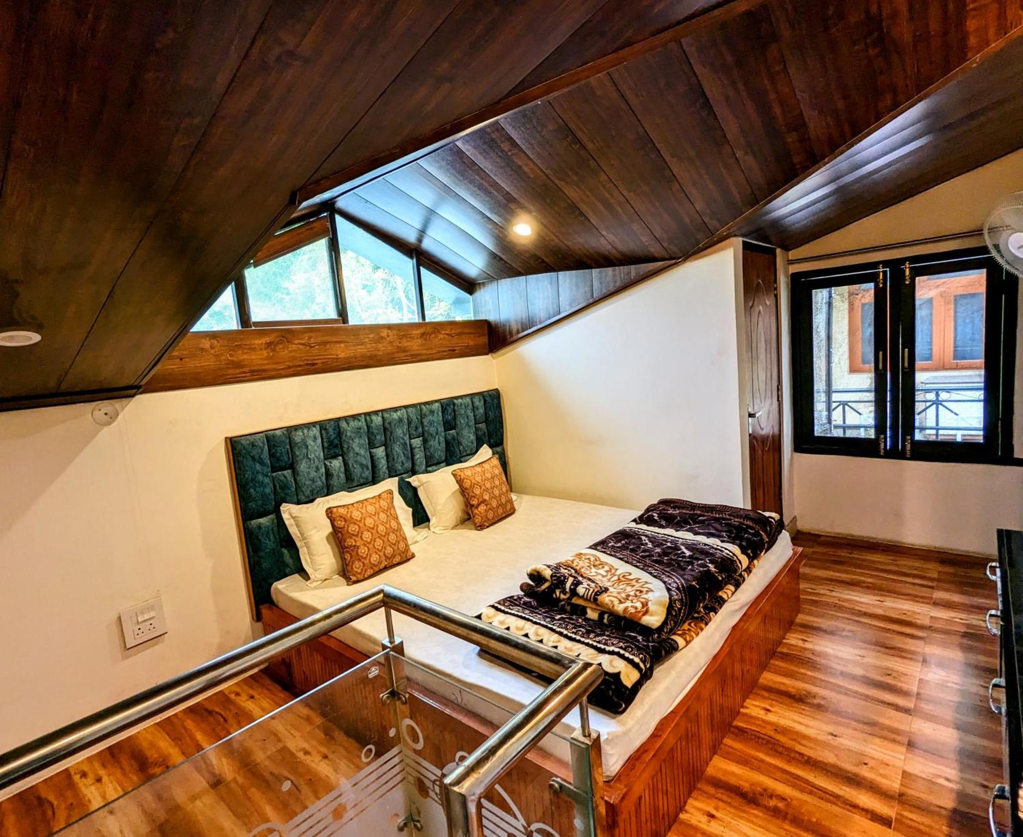 Kavi'S Vacation Homes - Sainj Exterior photo